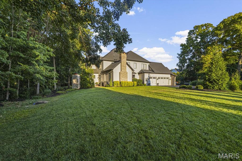 17283 Courtyard Mill Lane