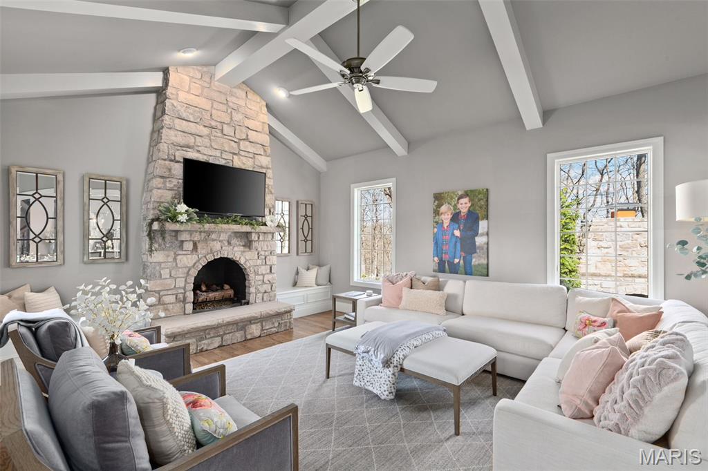 17283 Courtyard Mill Lane