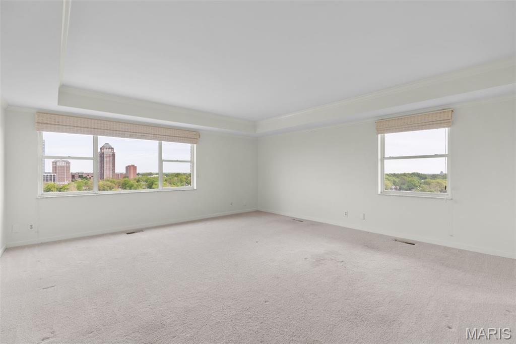 710 S Hanley Road Unit: 18B
