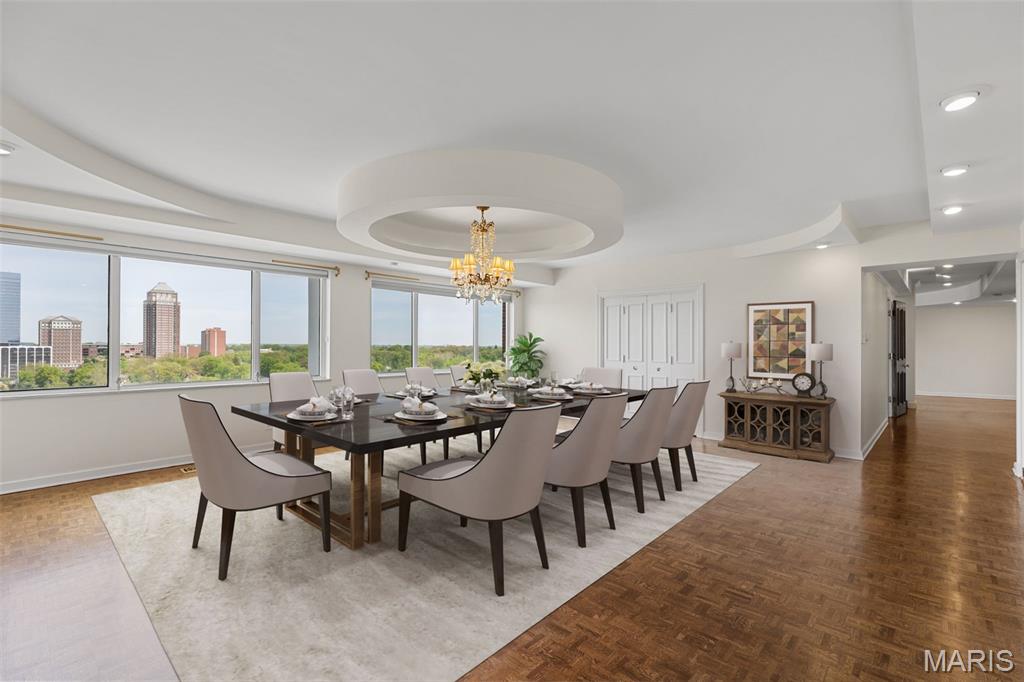 710 S Hanley Road Unit: 18B