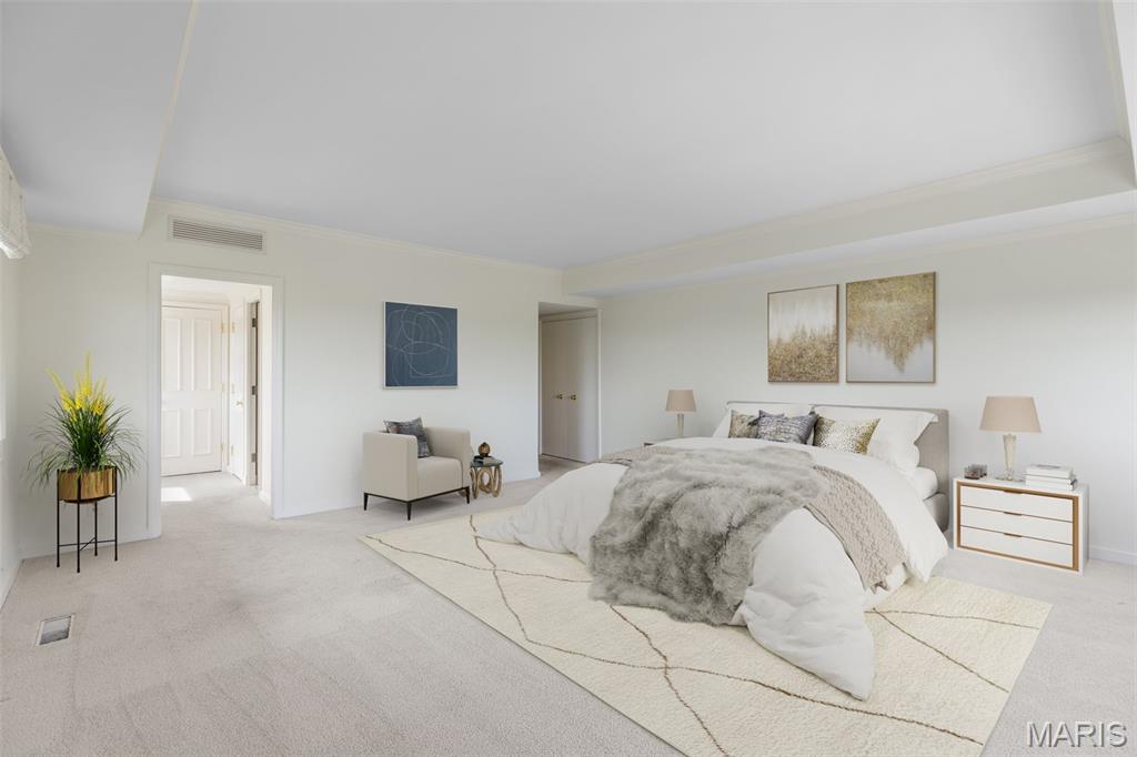 710 S Hanley Road Unit: 18B
