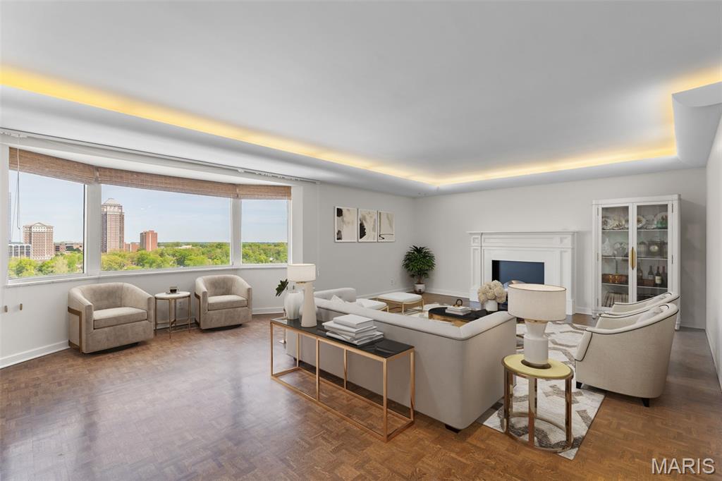 710 S Hanley Road Unit: 18B