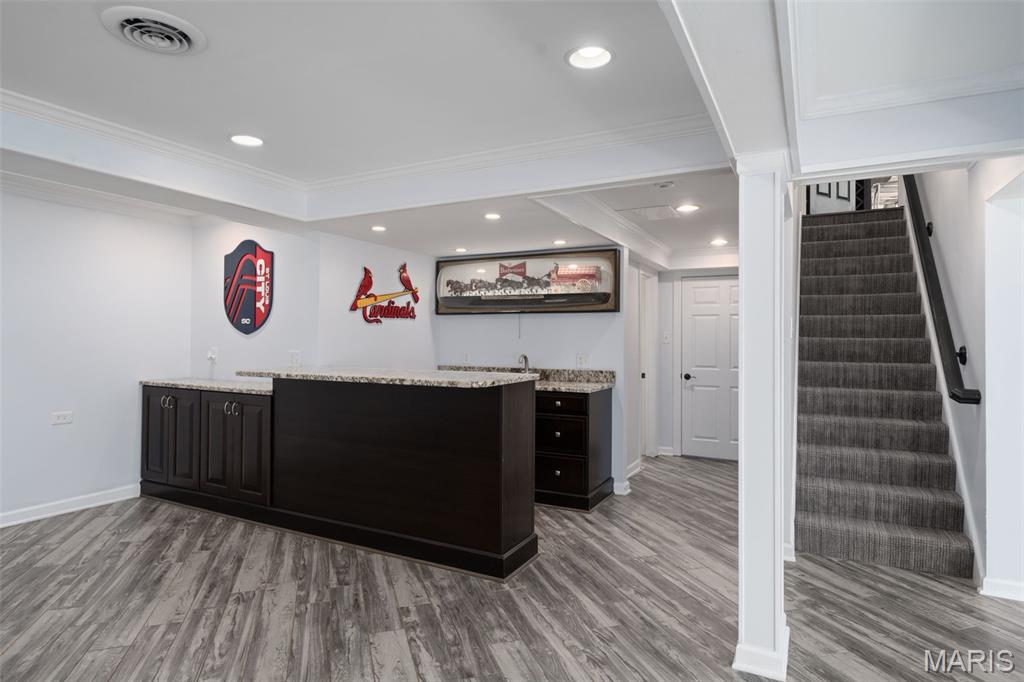 431 Clif Side Drive