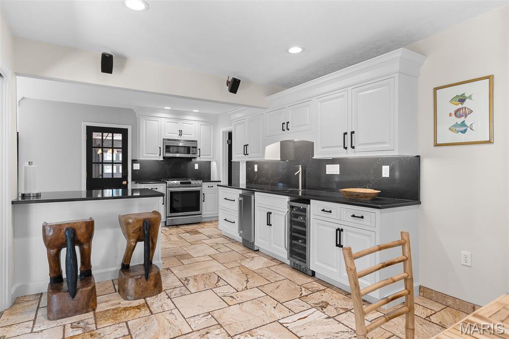 10228 Thornwood Drive