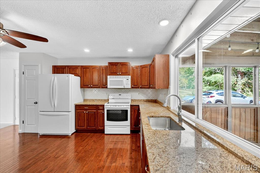 2022 Baxter Road
