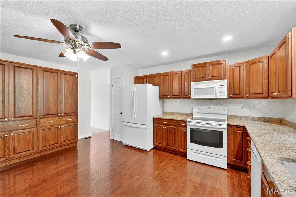 2022 Baxter Road