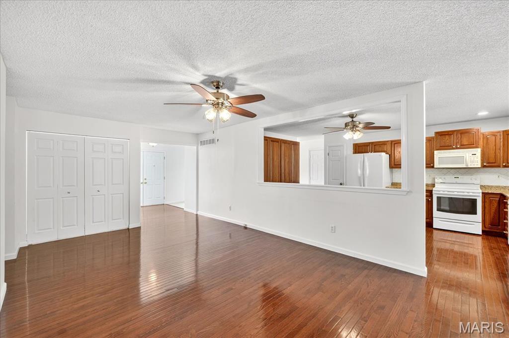 2022 Baxter Road