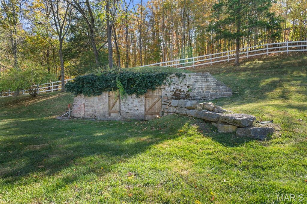 17417 Summit View Place Lane