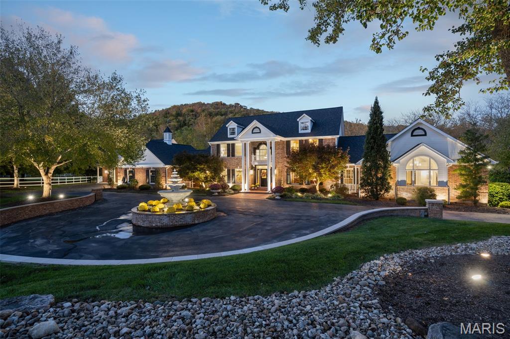 17417 Summit View Place Lane