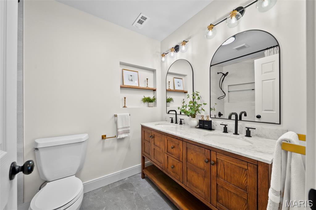 2408 Redbud Valley Court