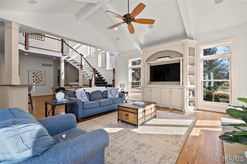 16 Outer Ladue Drive