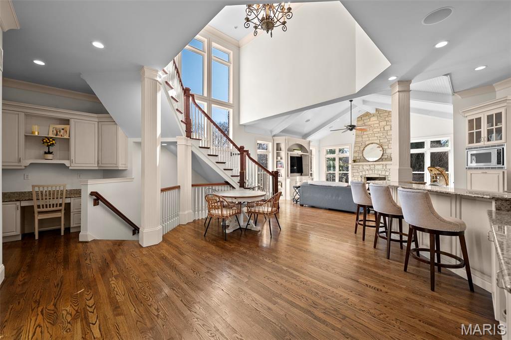 16 Outer Ladue Drive