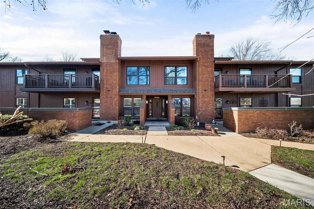 1902 Meadowtree Lane Unit: 1