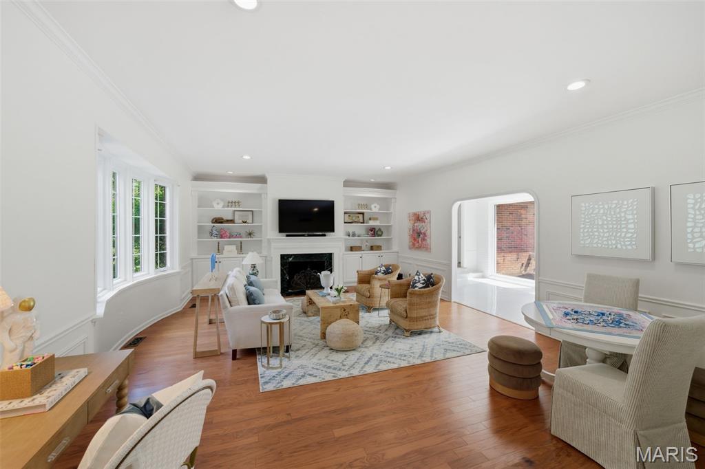 1721 Kenmont Road