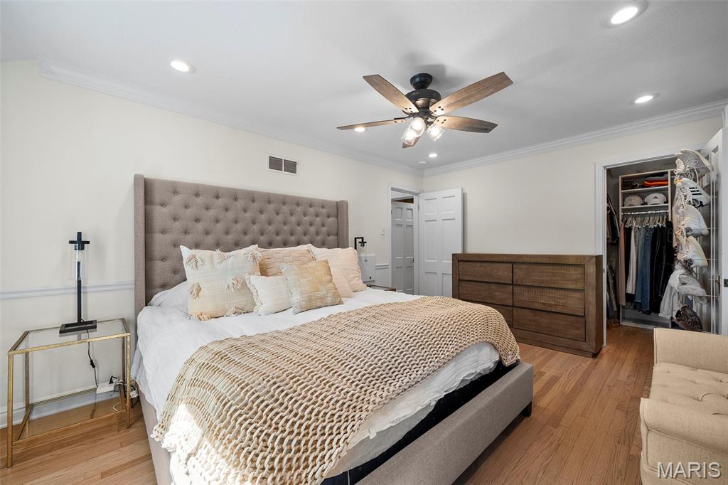 225 Parkland Avenue