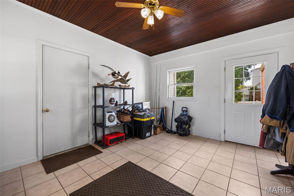 424 Greenleaf Drive