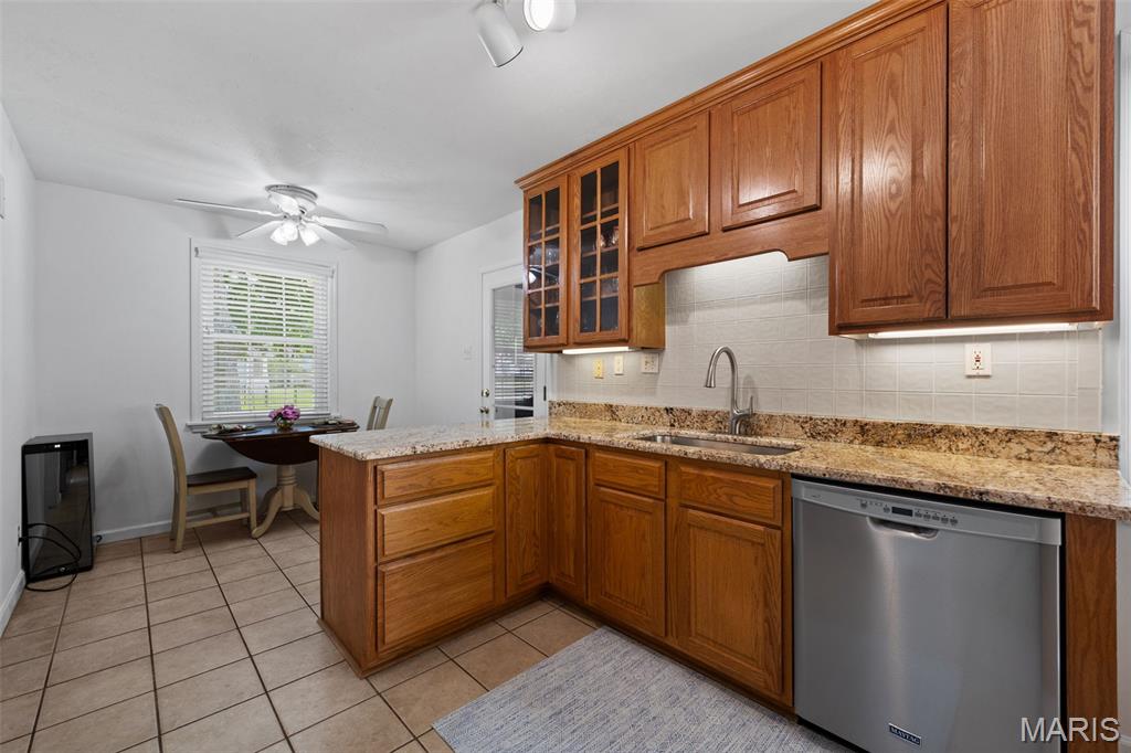 424 Greenleaf Drive