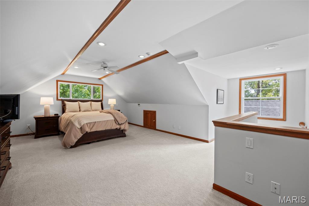 424 Greenleaf Drive