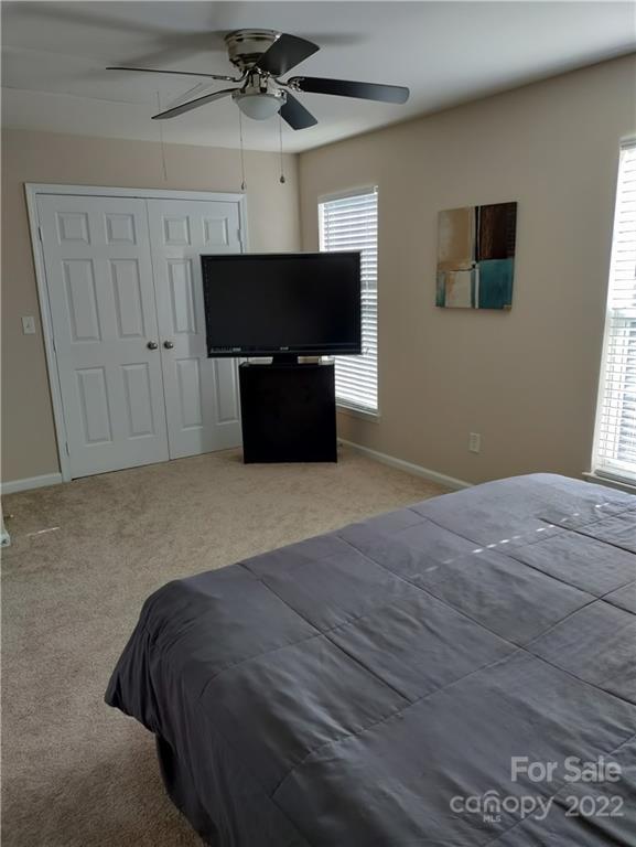 11712 Fiddlers Roof Lane
