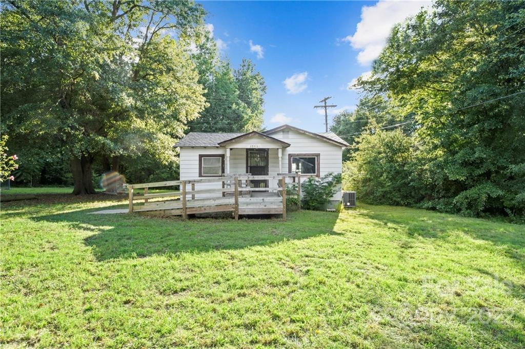 1513 Plyler Lake Road