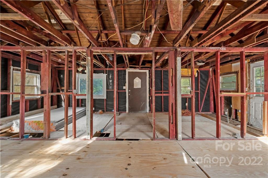 1513 Plyler Lake Road