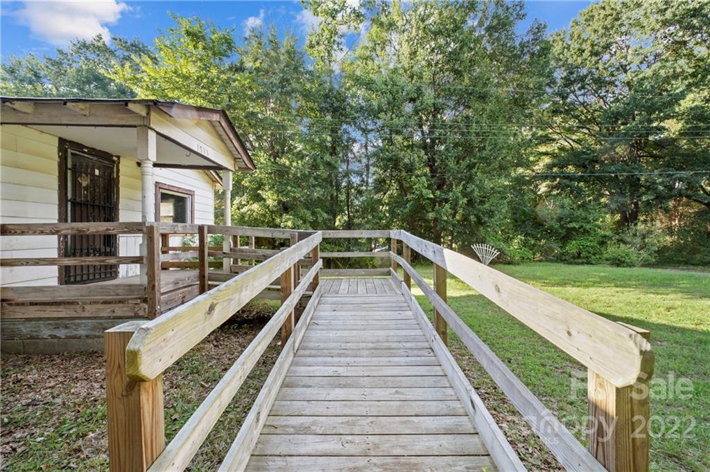 1513 Plyler Lake Road