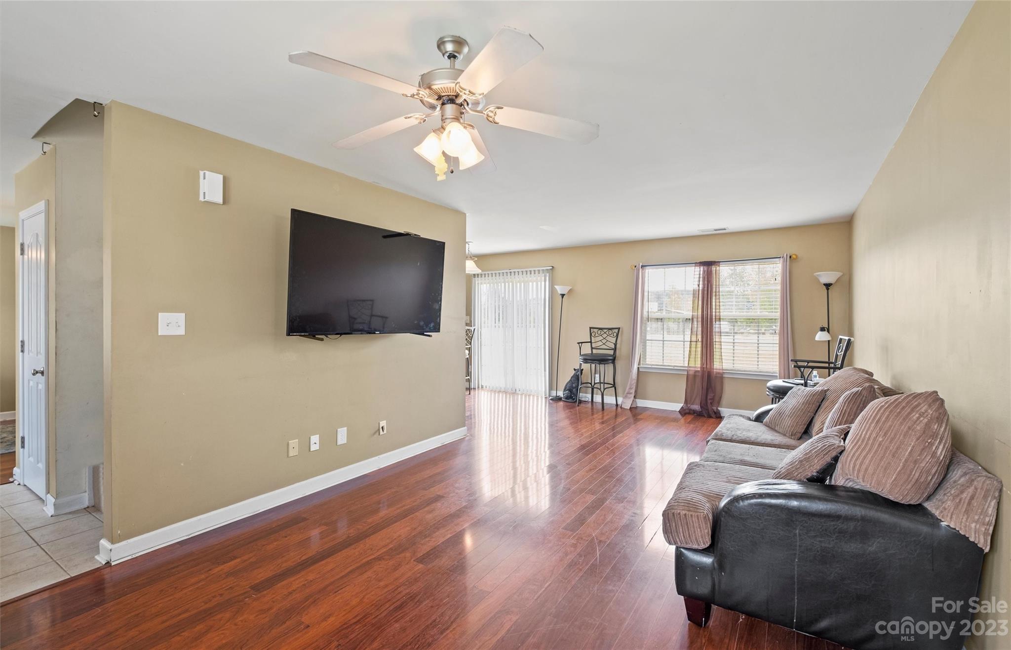 433 Glencroft Drive