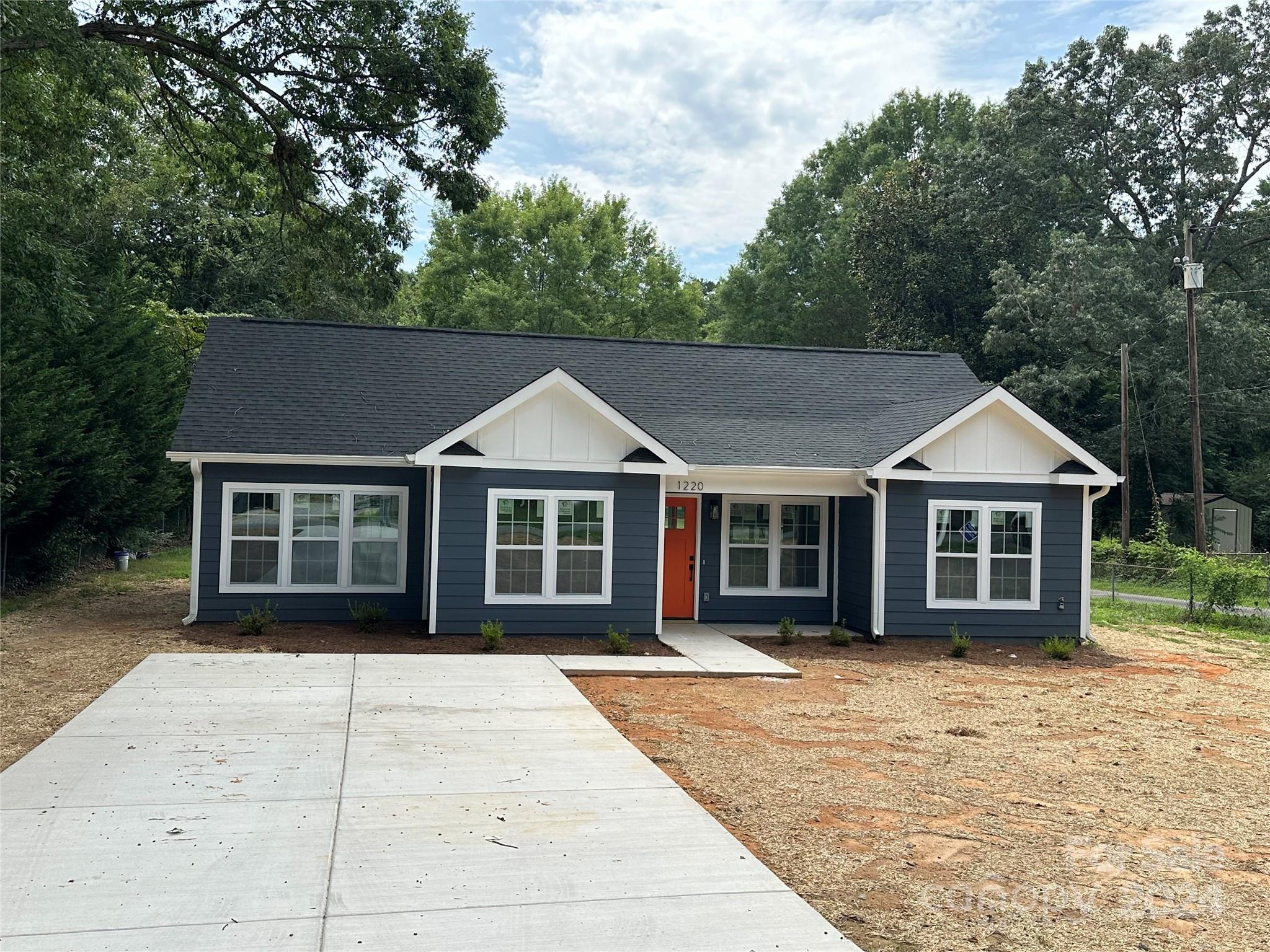 1220 White Lane
