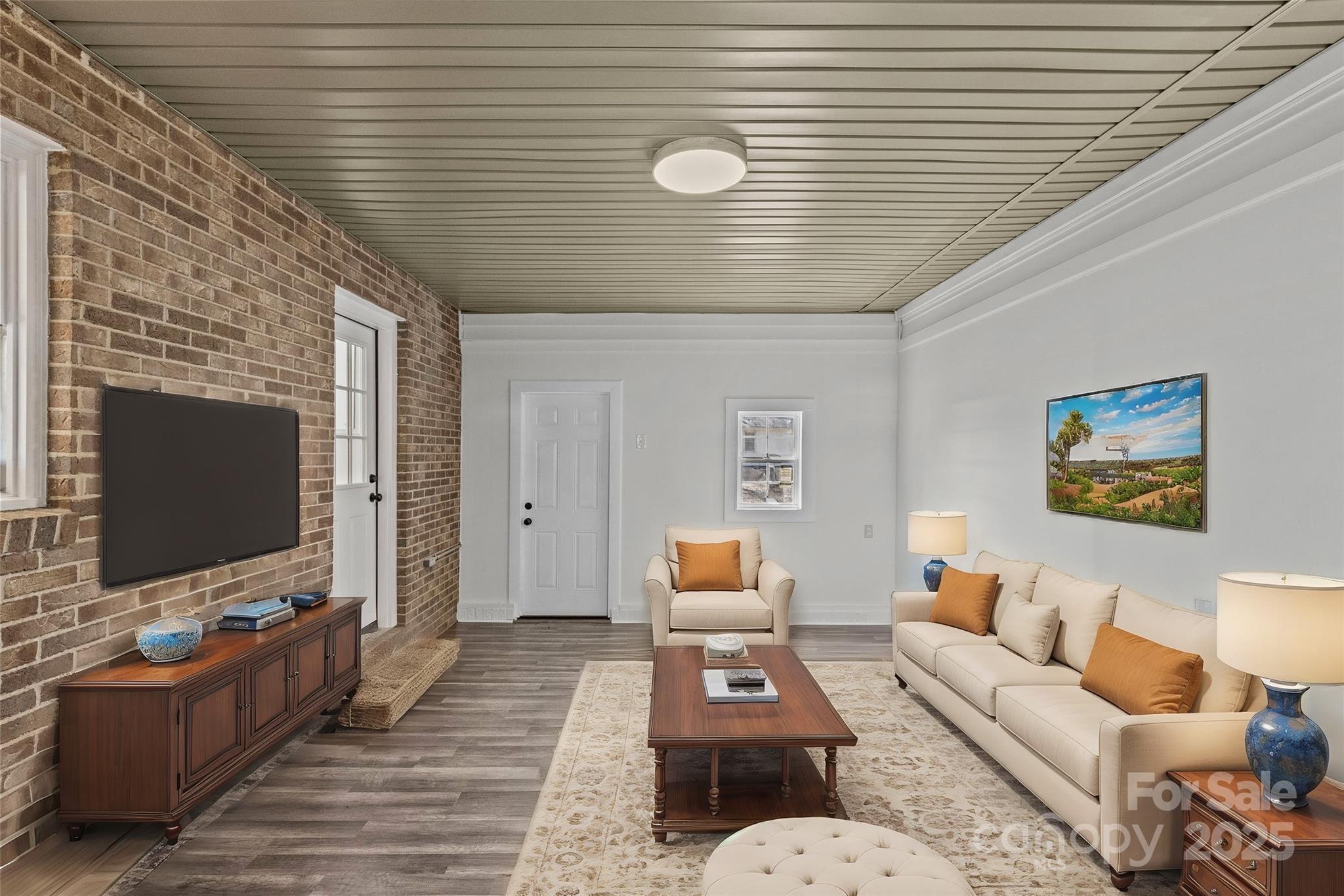 515 Richards Road
