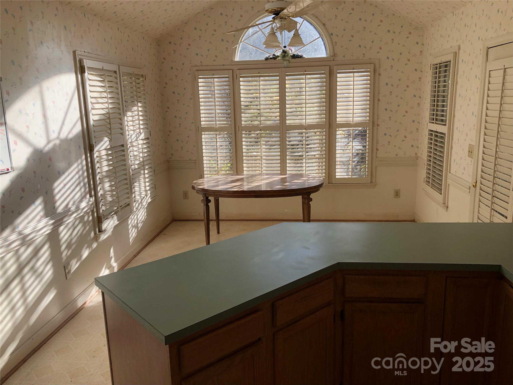 20807 Willow Pond Road