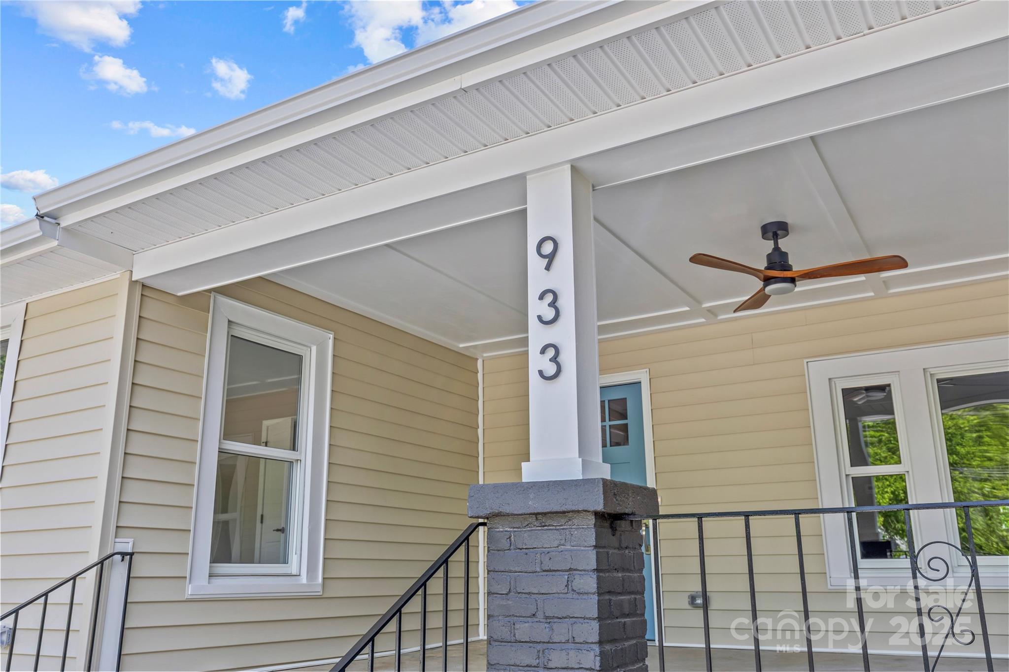 933 Old Charlotte Road