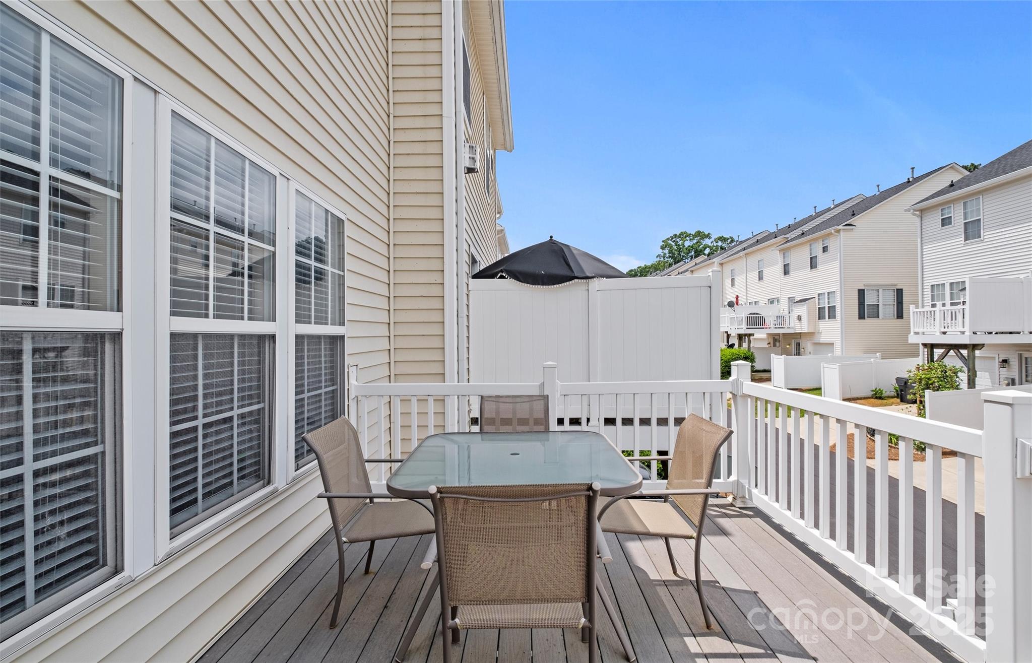 11712 Fiddlers Roof Lane