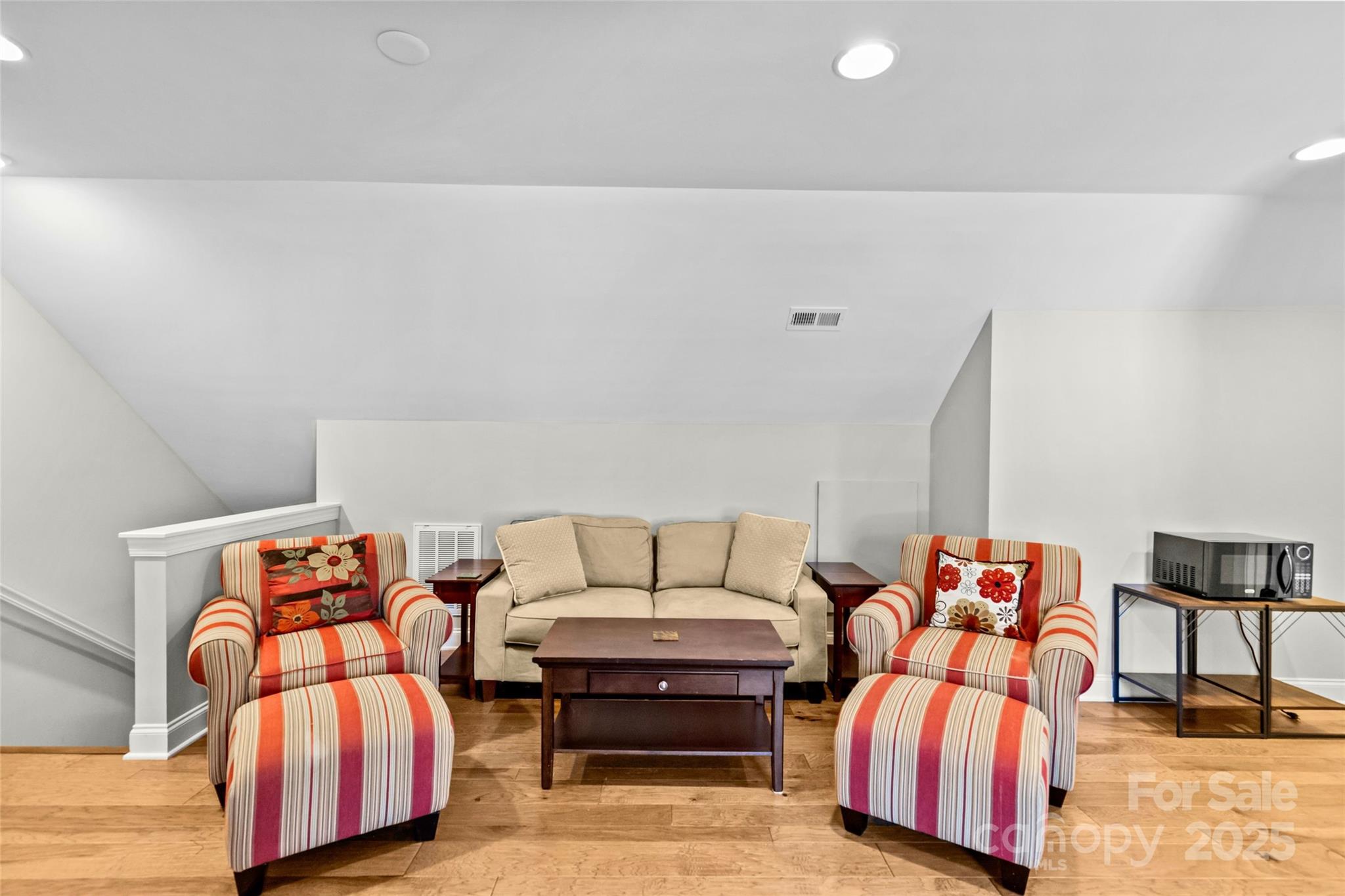 1377 Millview Lane