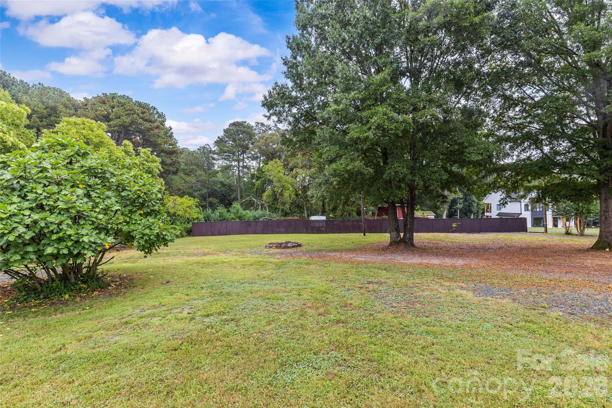 3824 Matthews Mint Hill Road