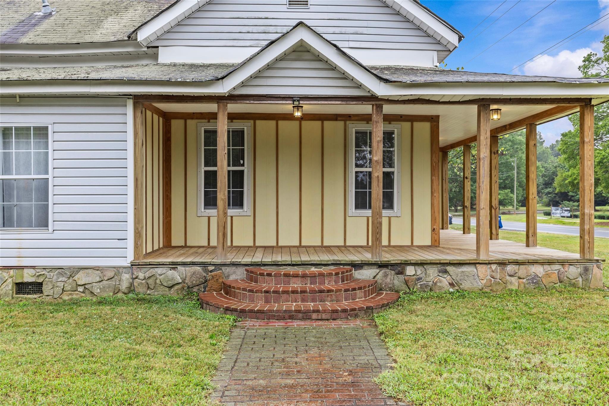 3824 Matthews Mint Hill Road