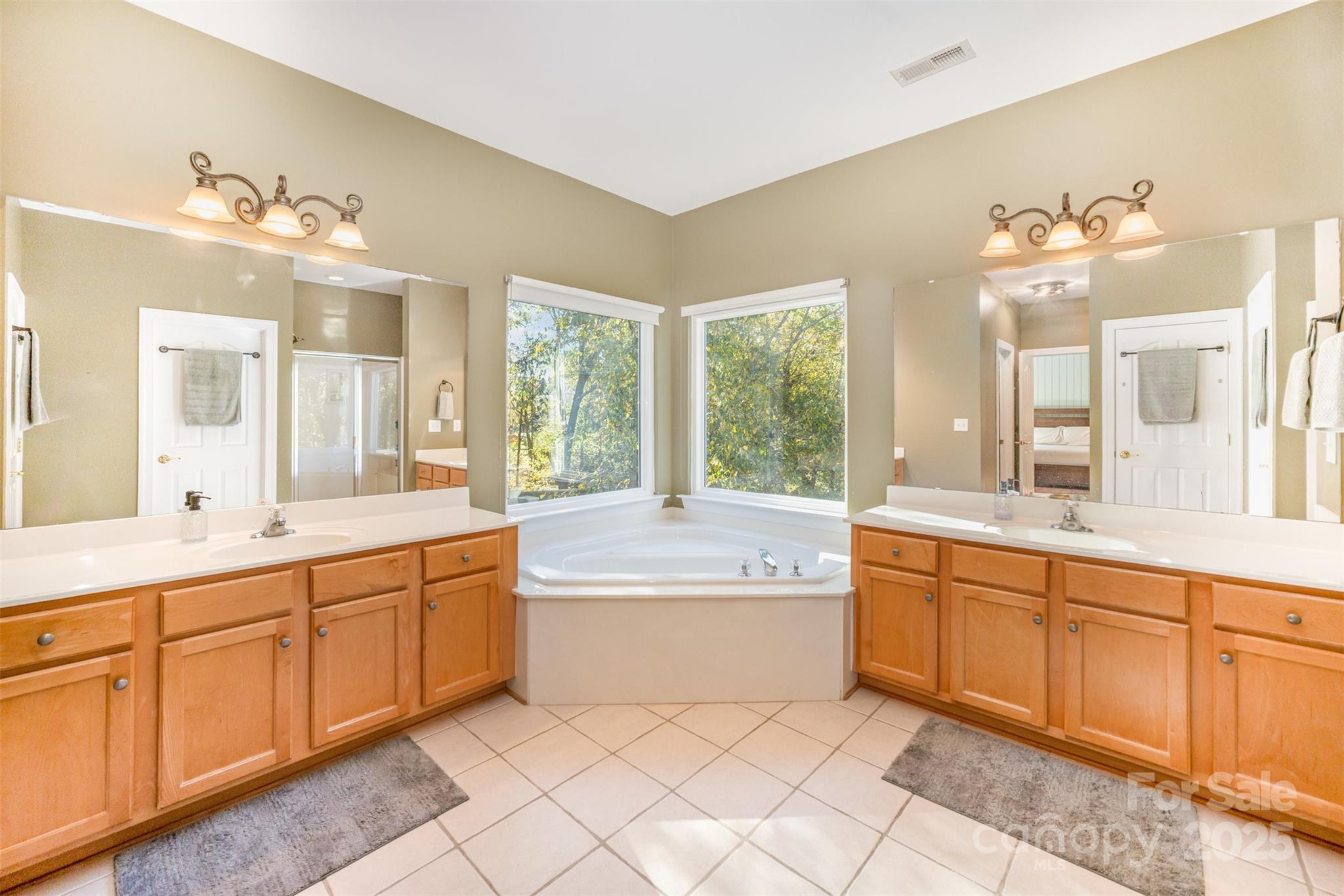 4901 Riverview Drive