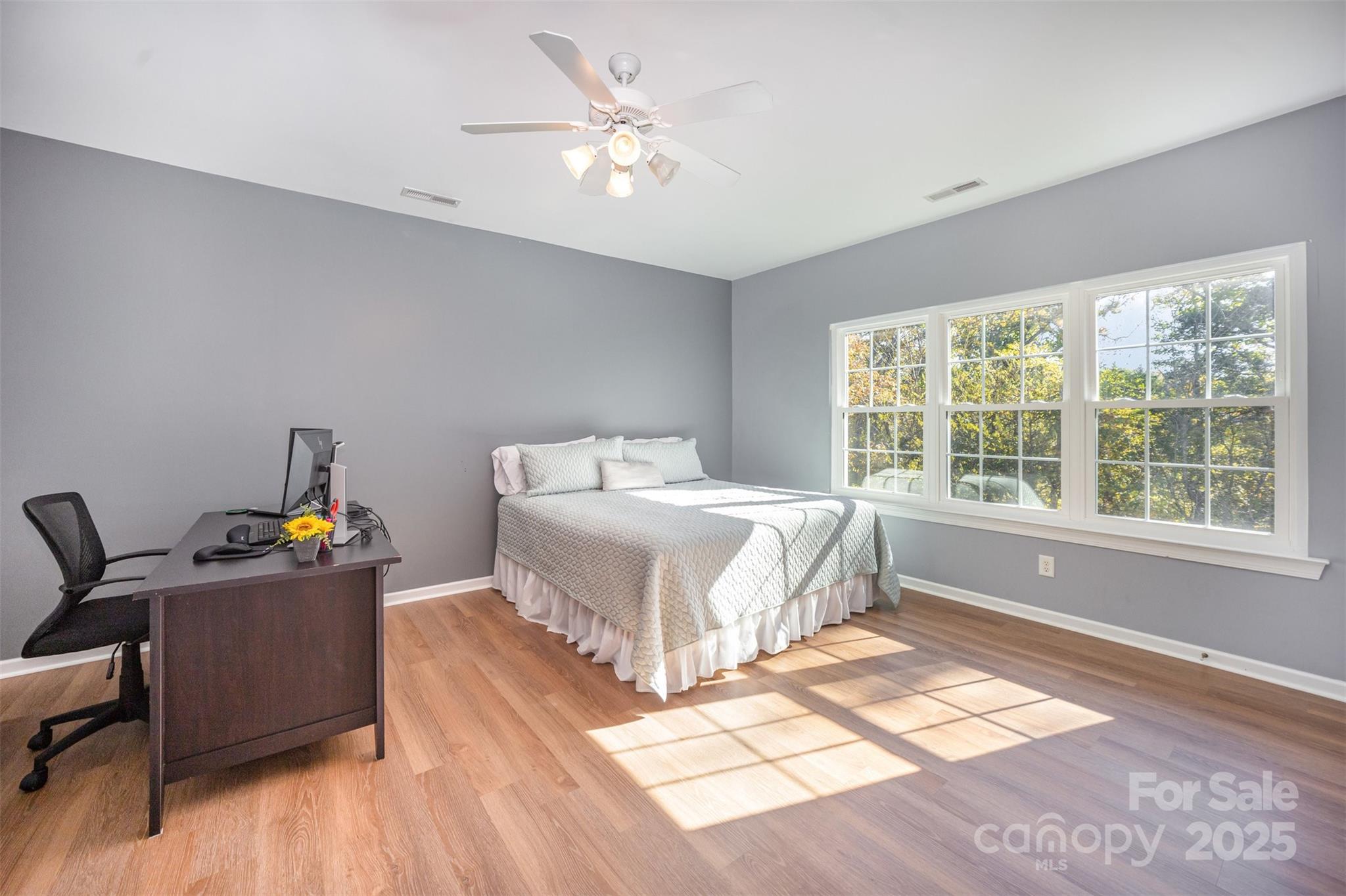 4901 Riverview Drive