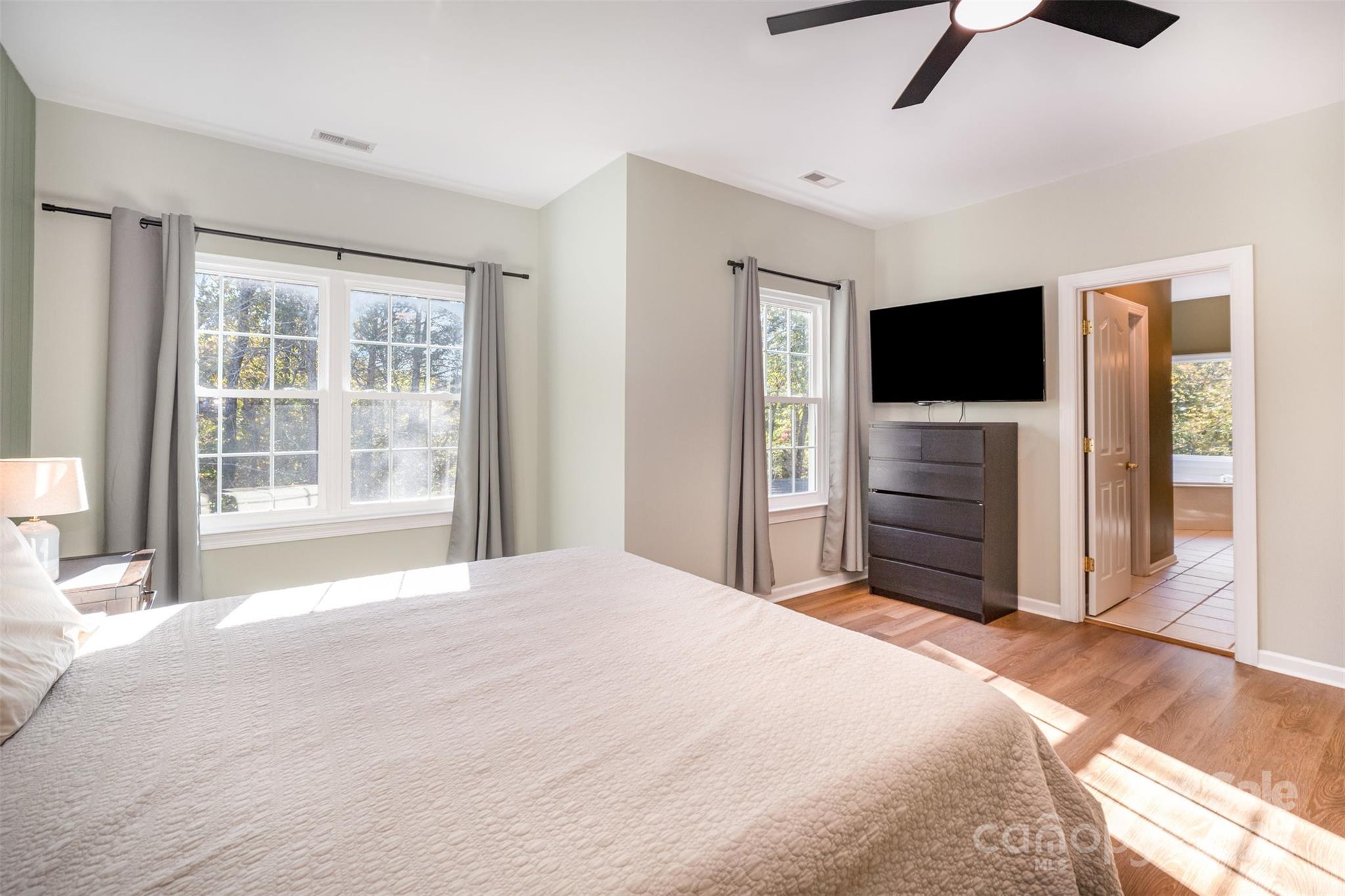 4901 Riverview Drive