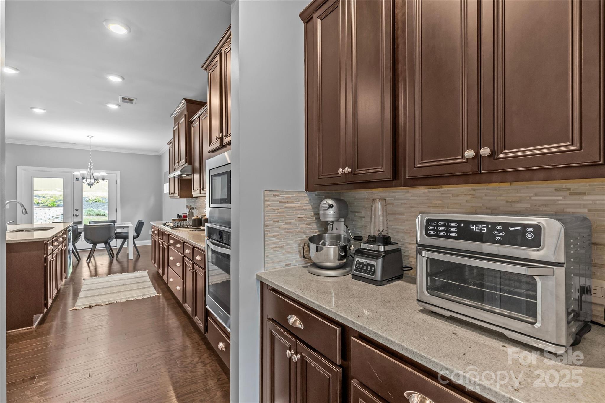 11209 Flenniken Court