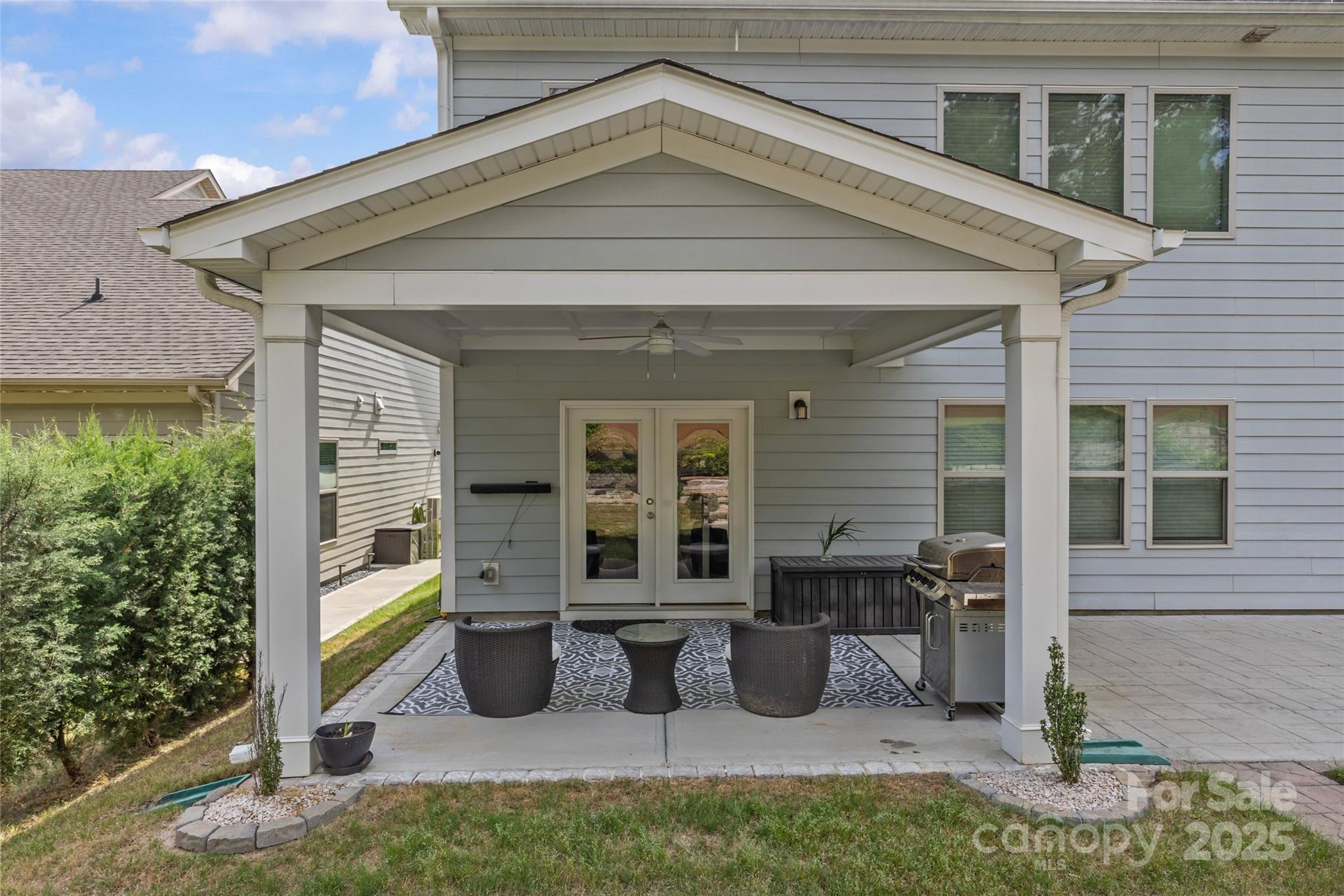 11209 Flenniken Court