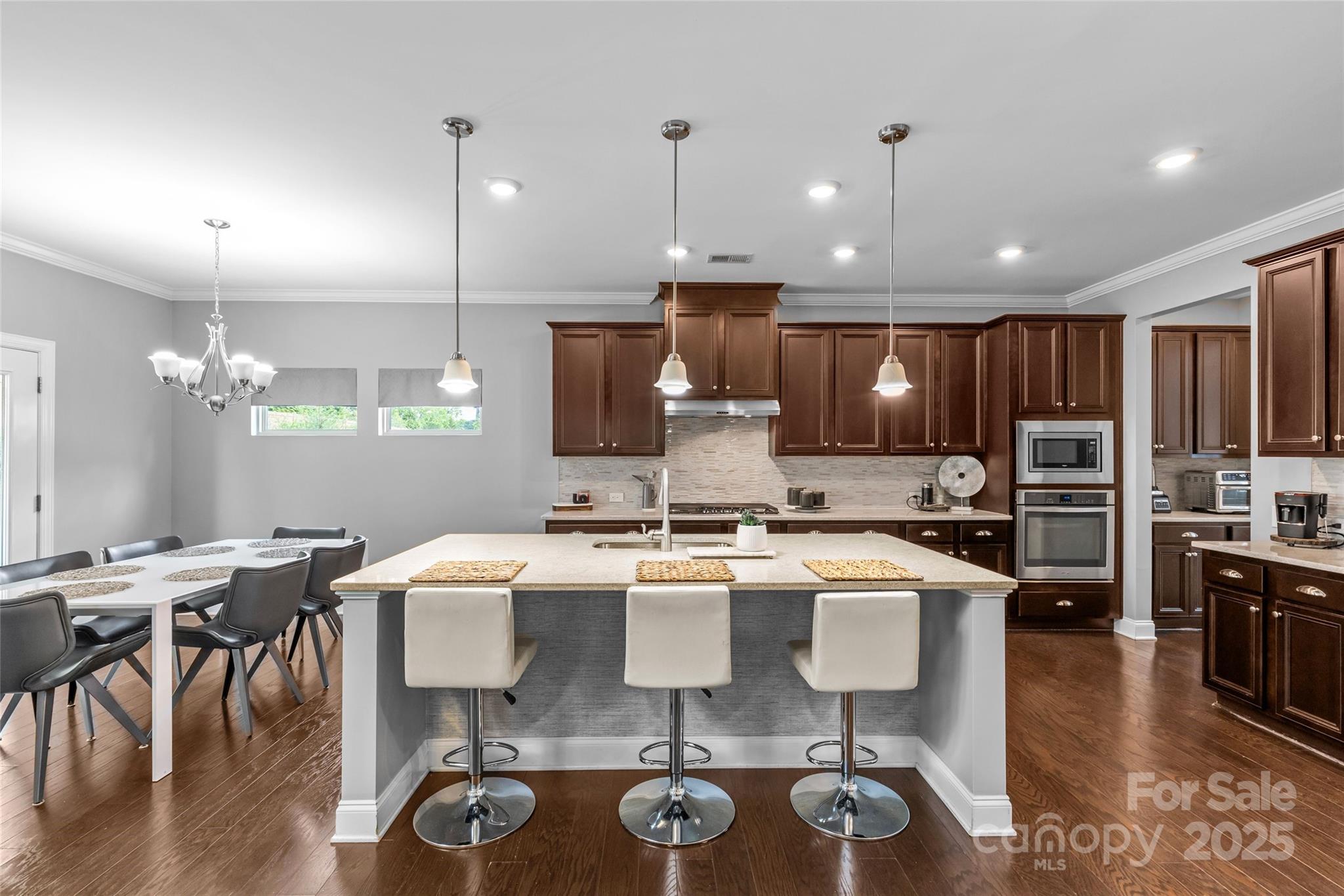 11209 Flenniken Court