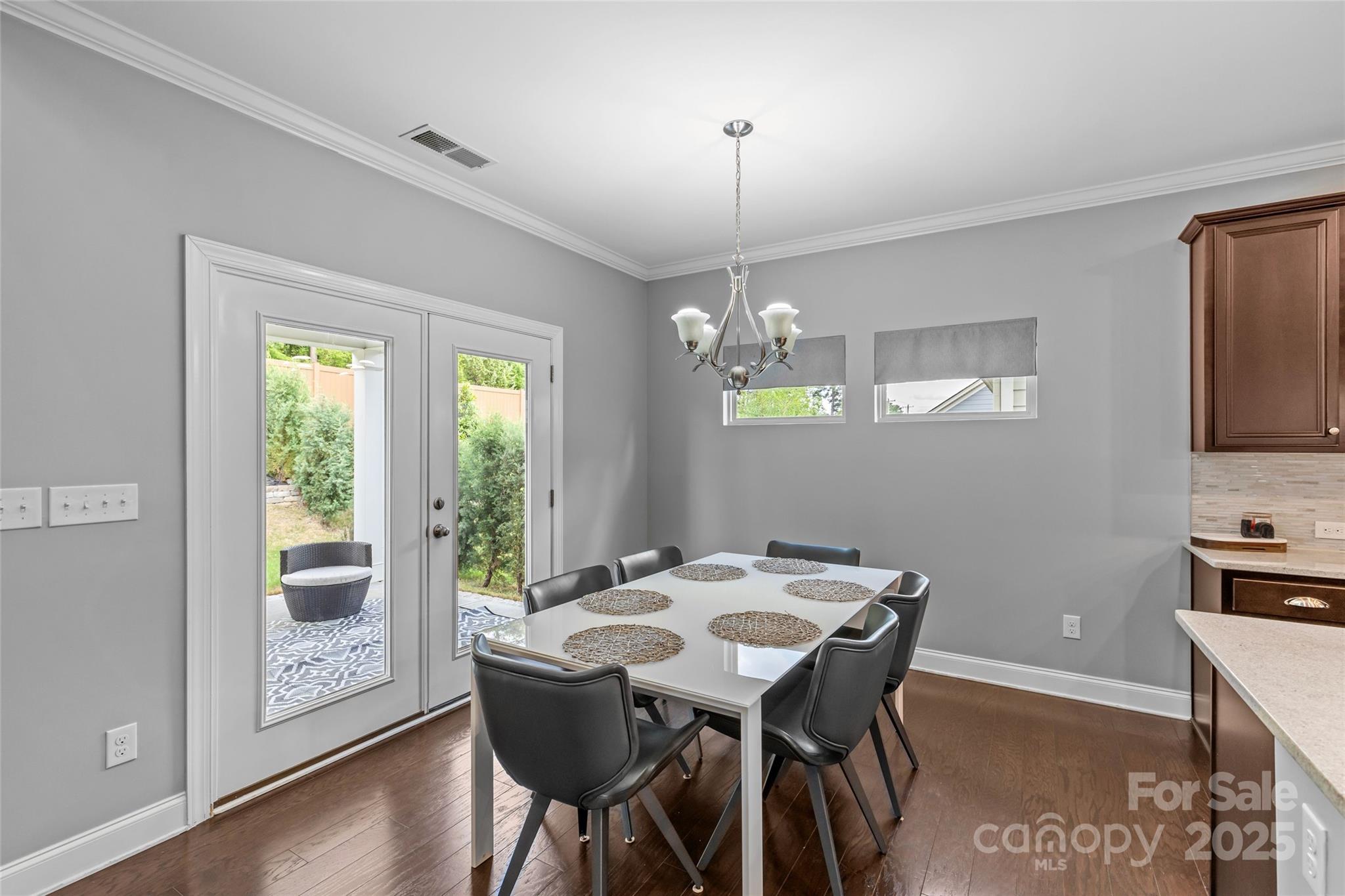 11209 Flenniken Court