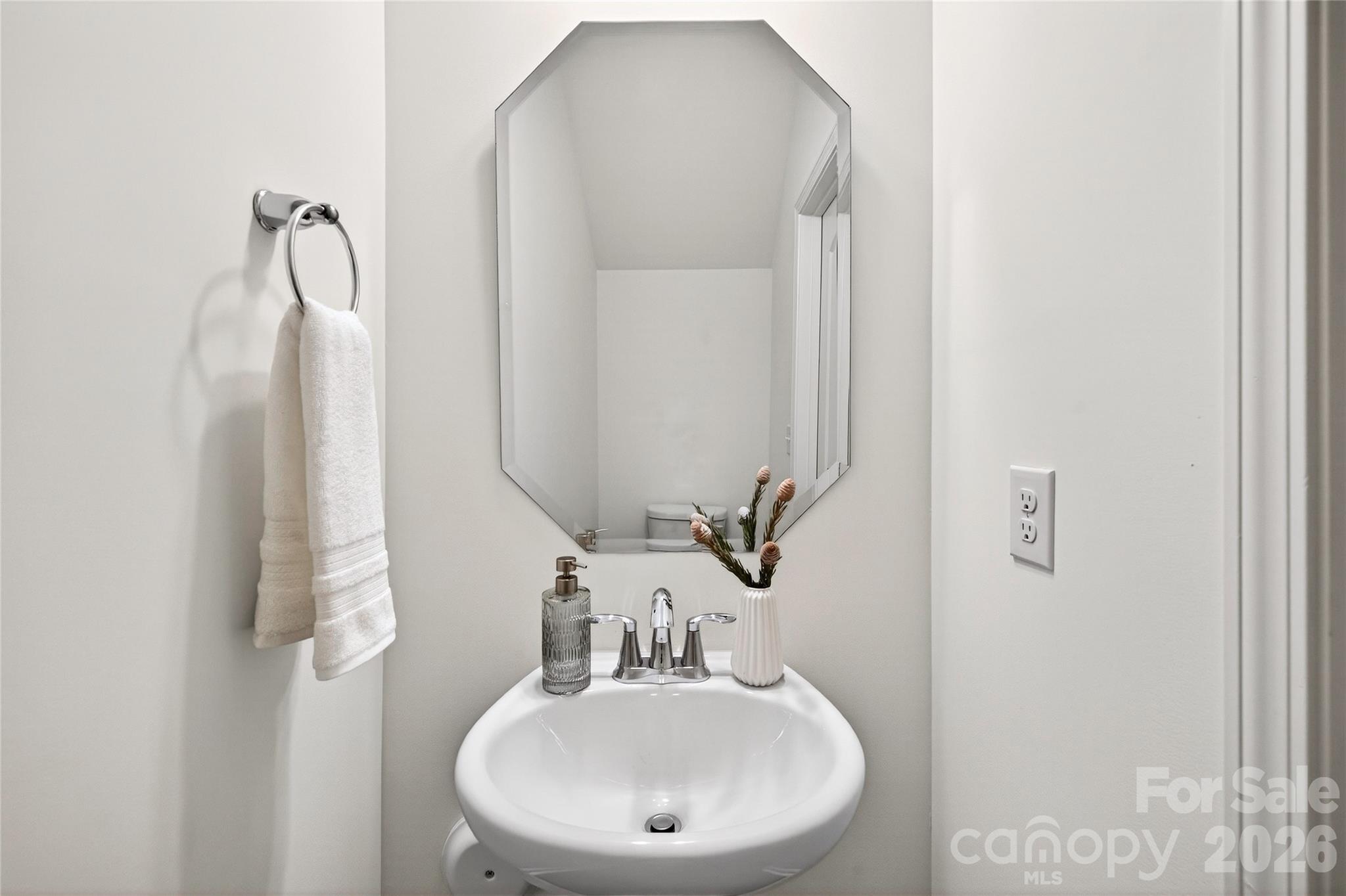 835 Scotch Meadows Loop Unit: 121