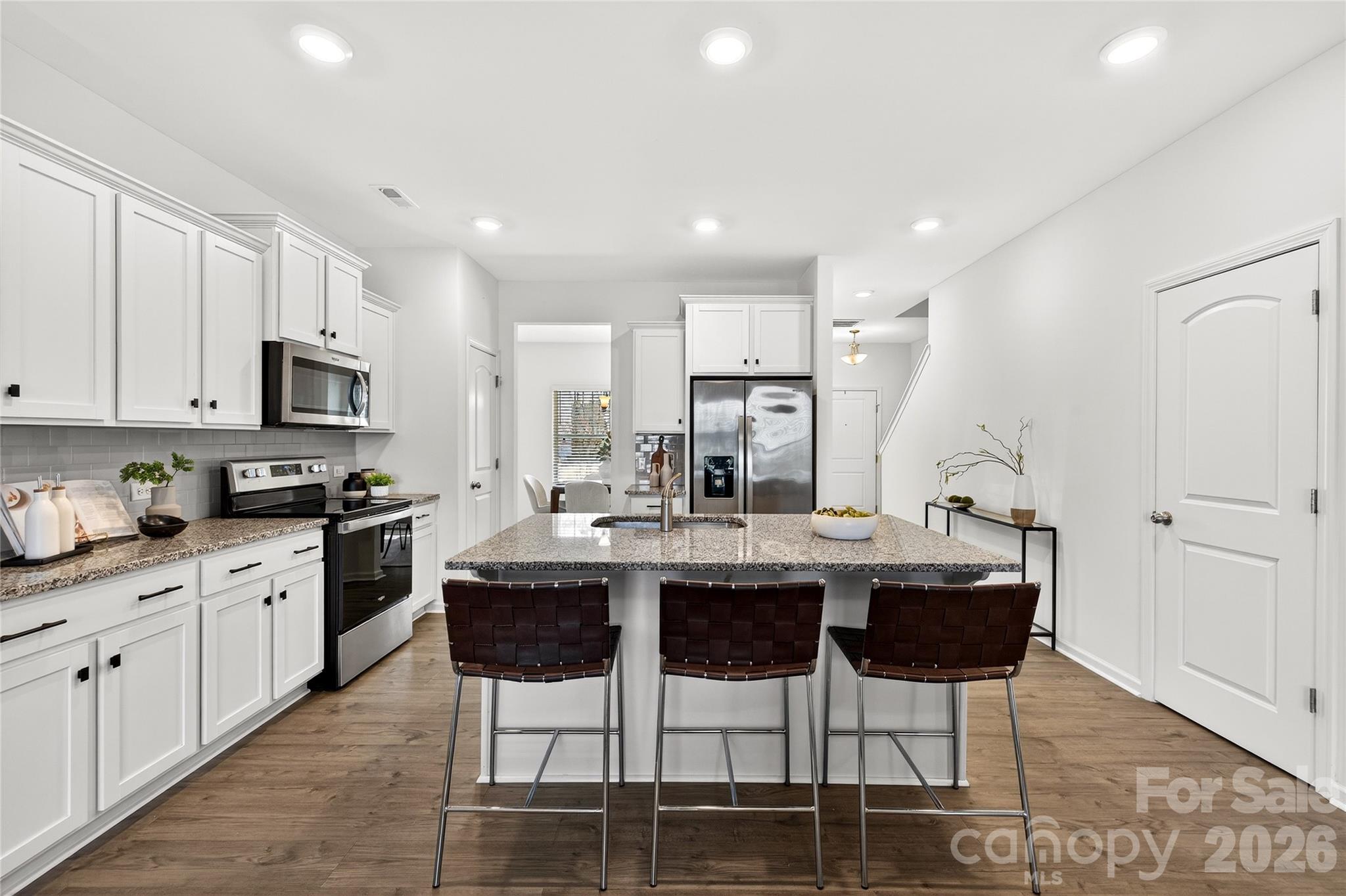 835 Scotch Meadows Loop Unit: 121