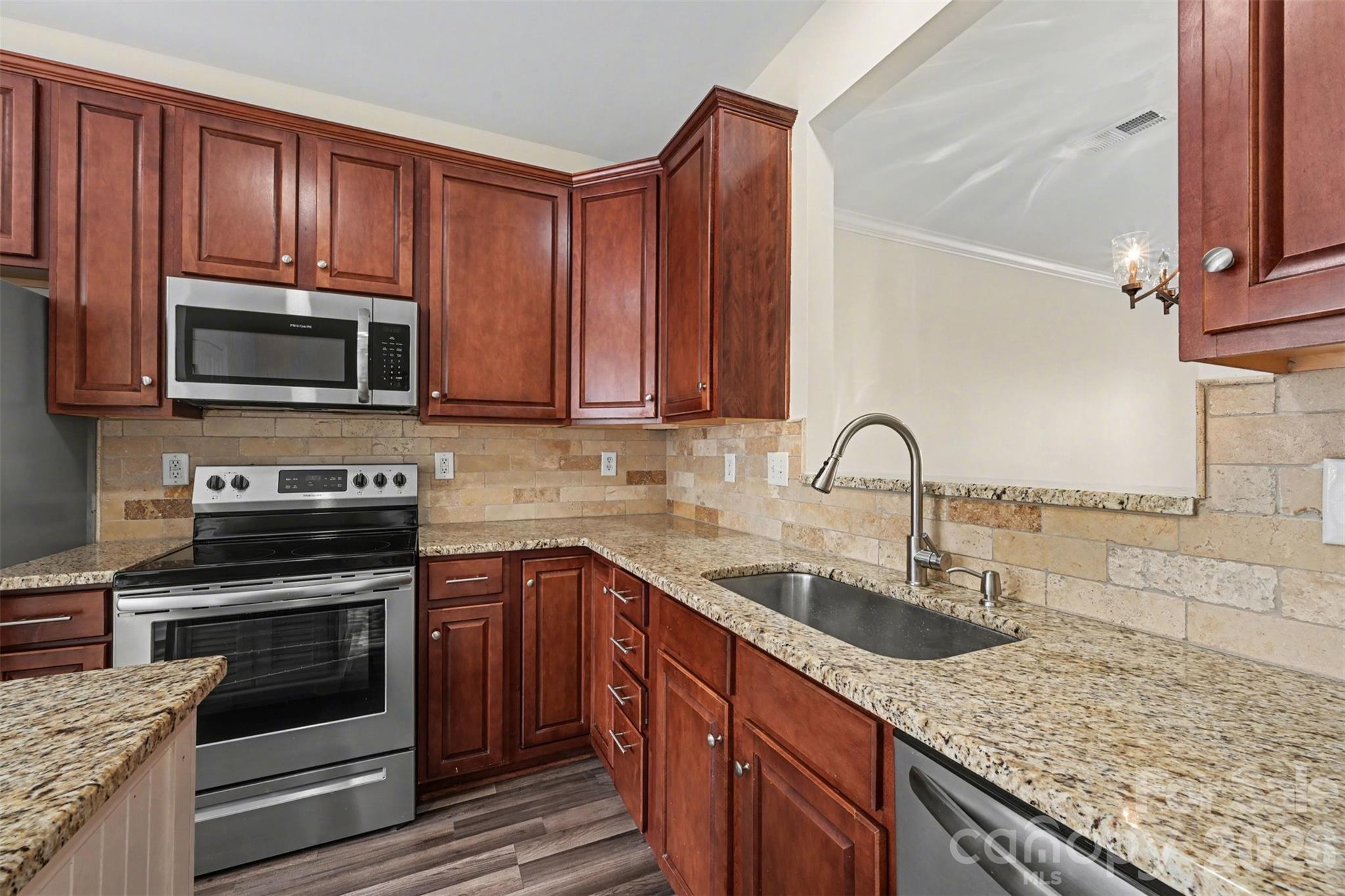 11712 Fiddlers Roof Lane