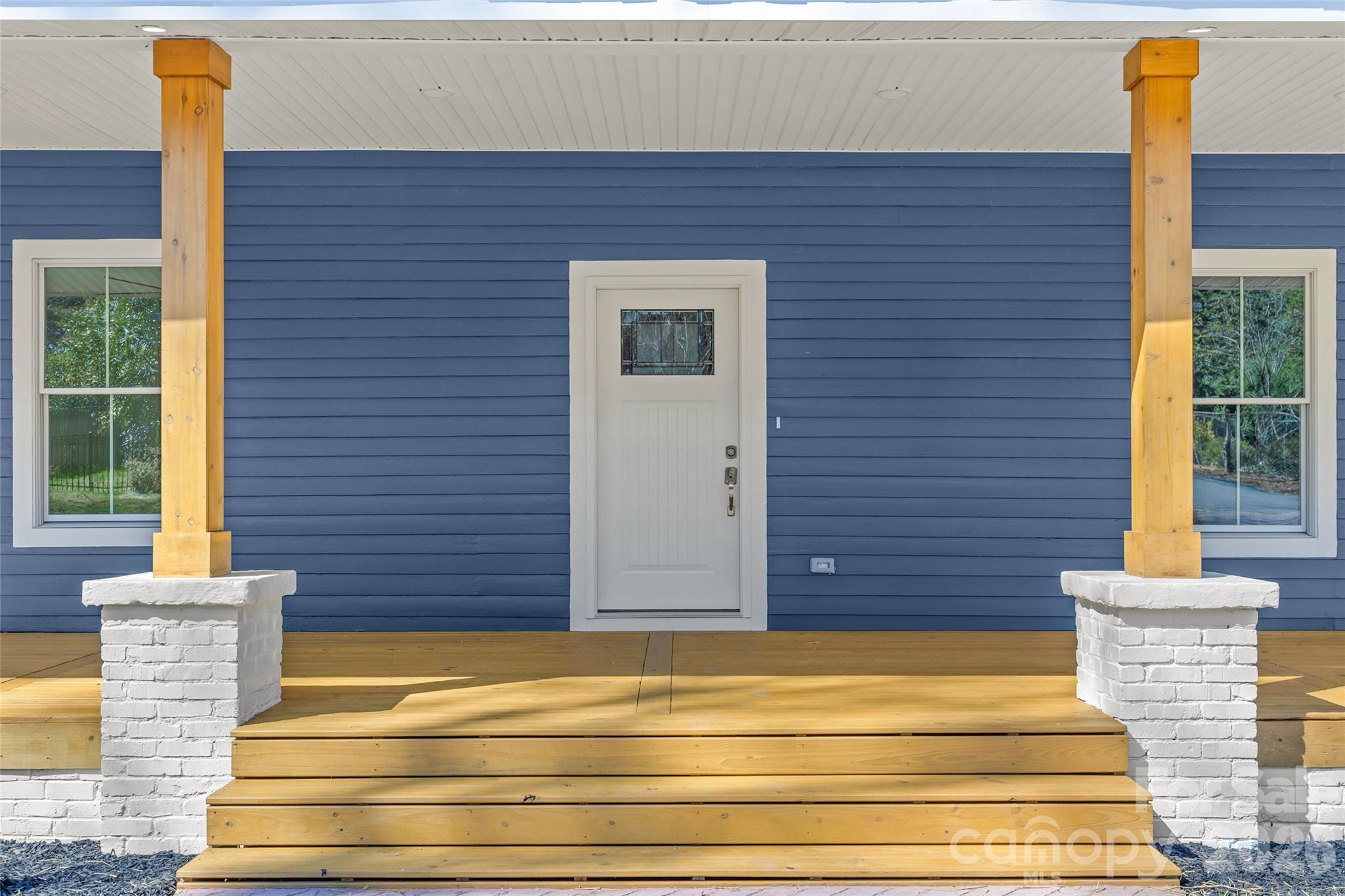 109 N College Street