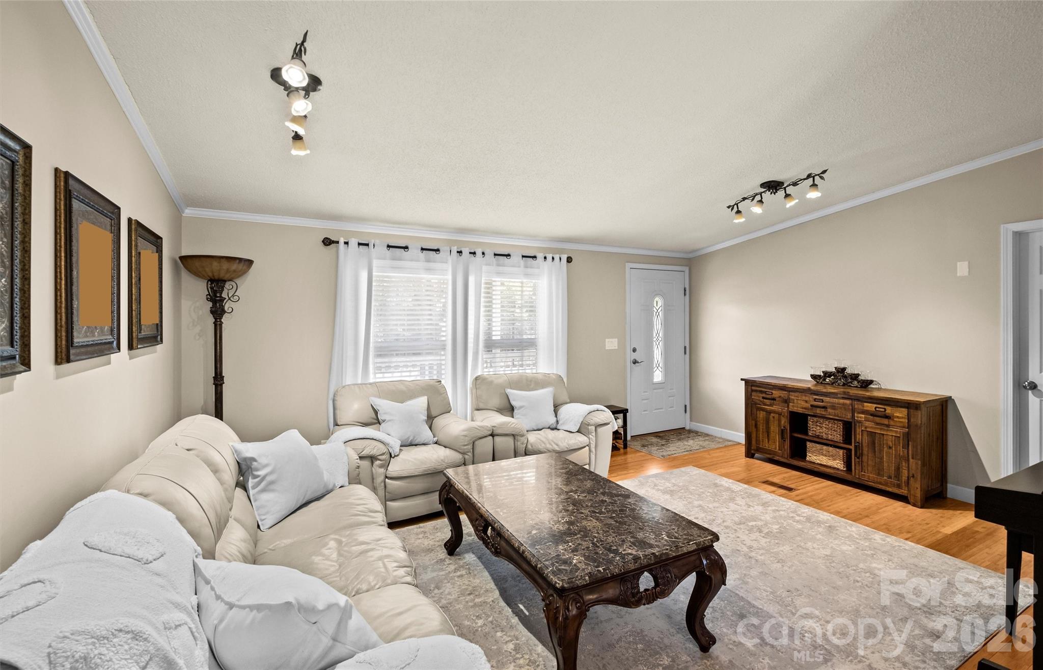 122 Julius Mac Road