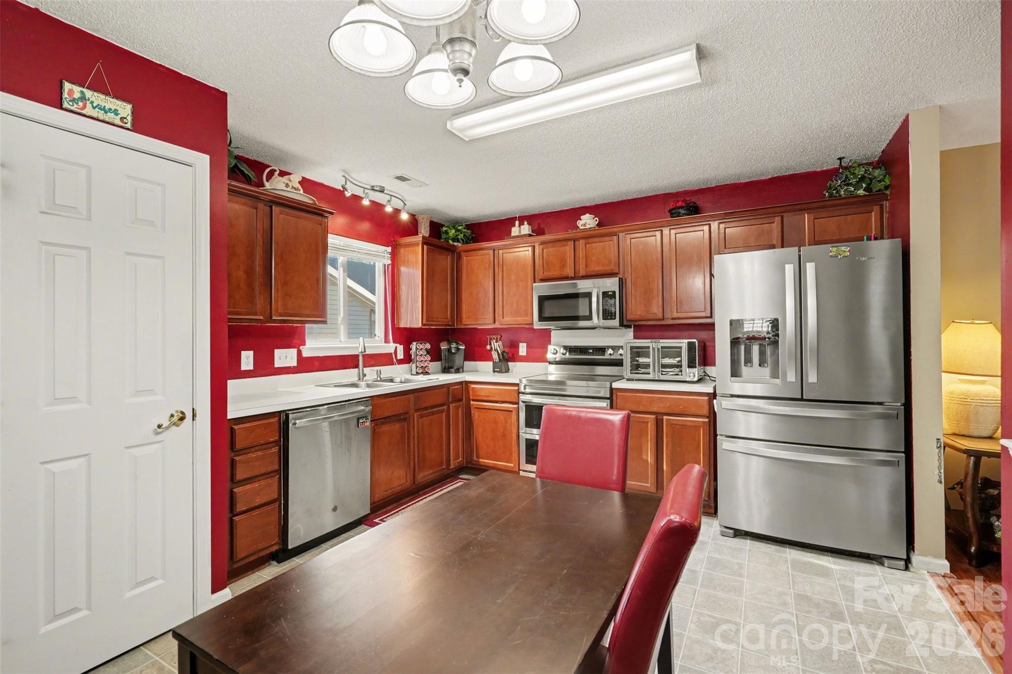 3806 Crimson Wing Drive
