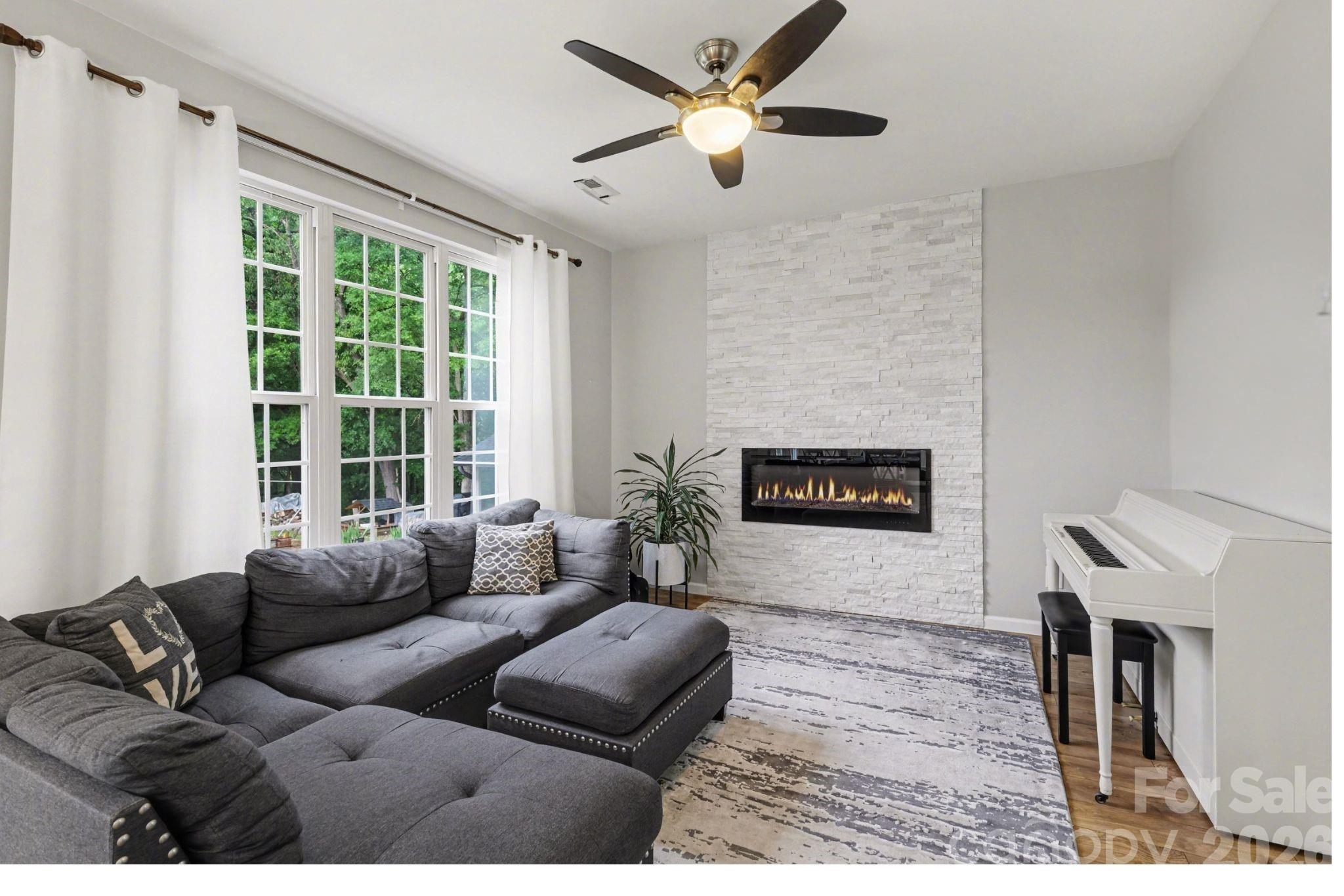 2926 Wagon Wheel Court