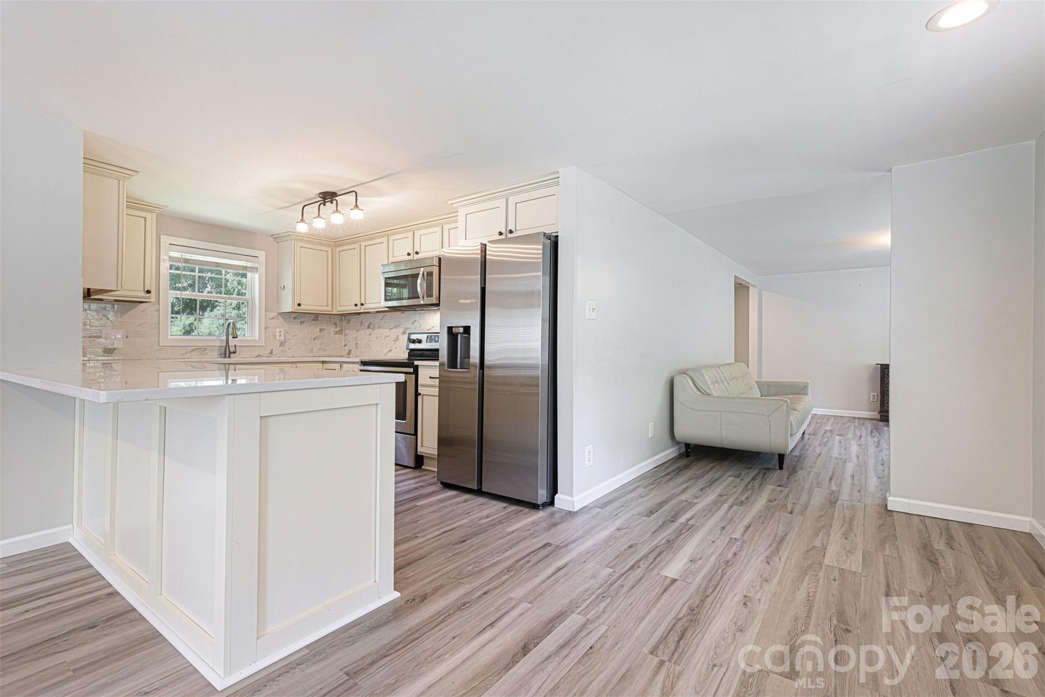 6605 Rose Drive